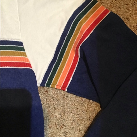 Women’s youth in revolt size XX large sweatshirt - Picture 4 of 6